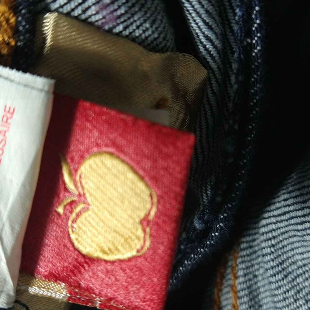 Apple bottoms - Picture 10 of 12